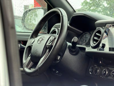 2017 Toyota Tacoma TRD Off-Road V6