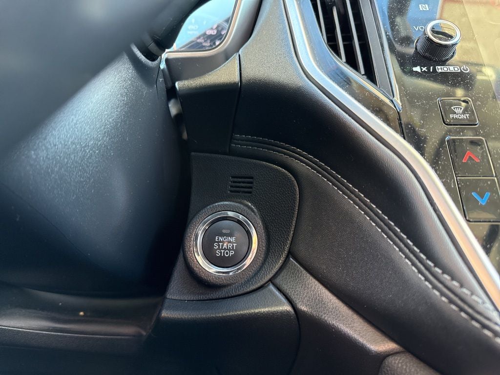 2022 Subaru Legacy Limited XT