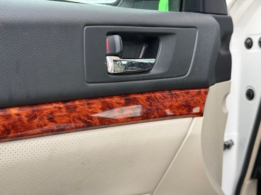 2011 Subaru Outback 2.5i Limited