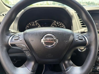 2020 Nissan Pathfinder S