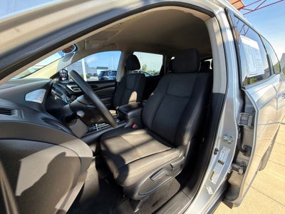 2020 Nissan Pathfinder S