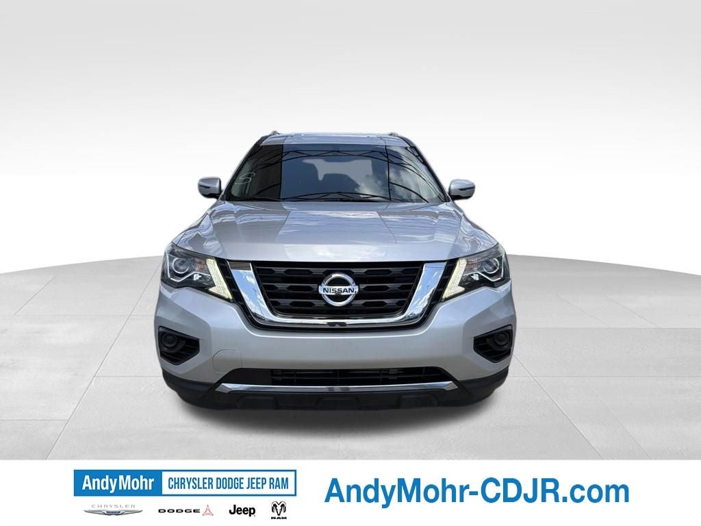 2020 Nissan Pathfinder S