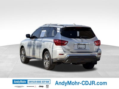 2020 Nissan Pathfinder S