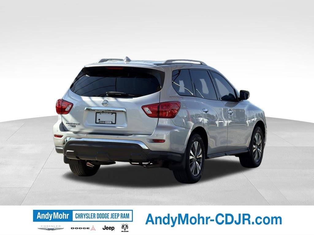 2020 Nissan Pathfinder S