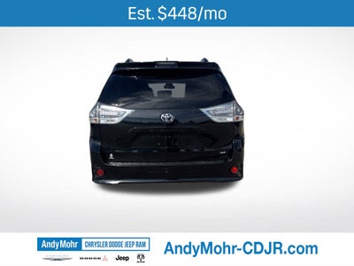 2020 Toyota Sienna SE 8 Passenger