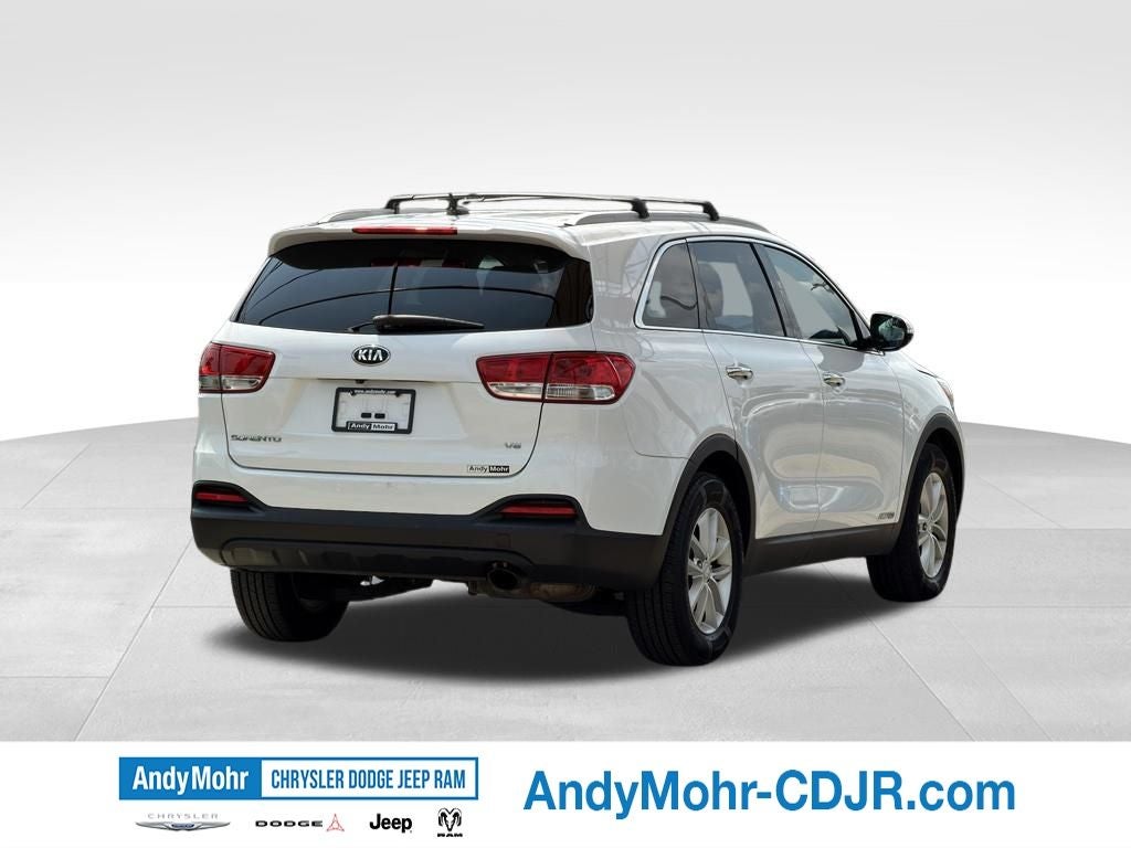 2017 Kia Sorento LX
