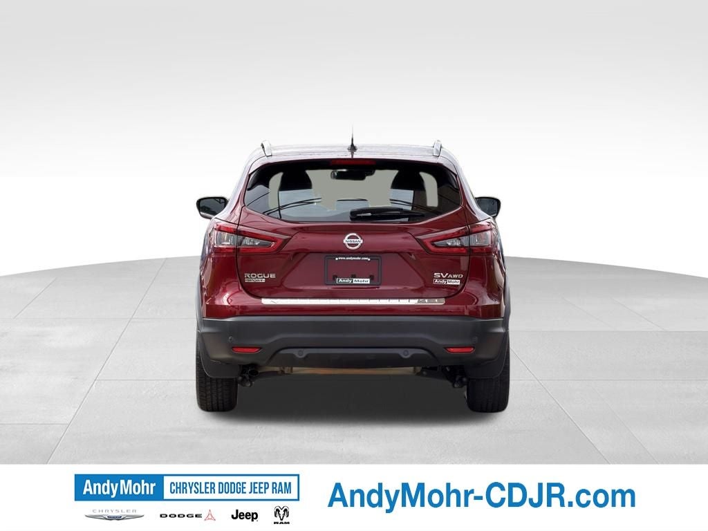 2022 Nissan Rogue Sport SV