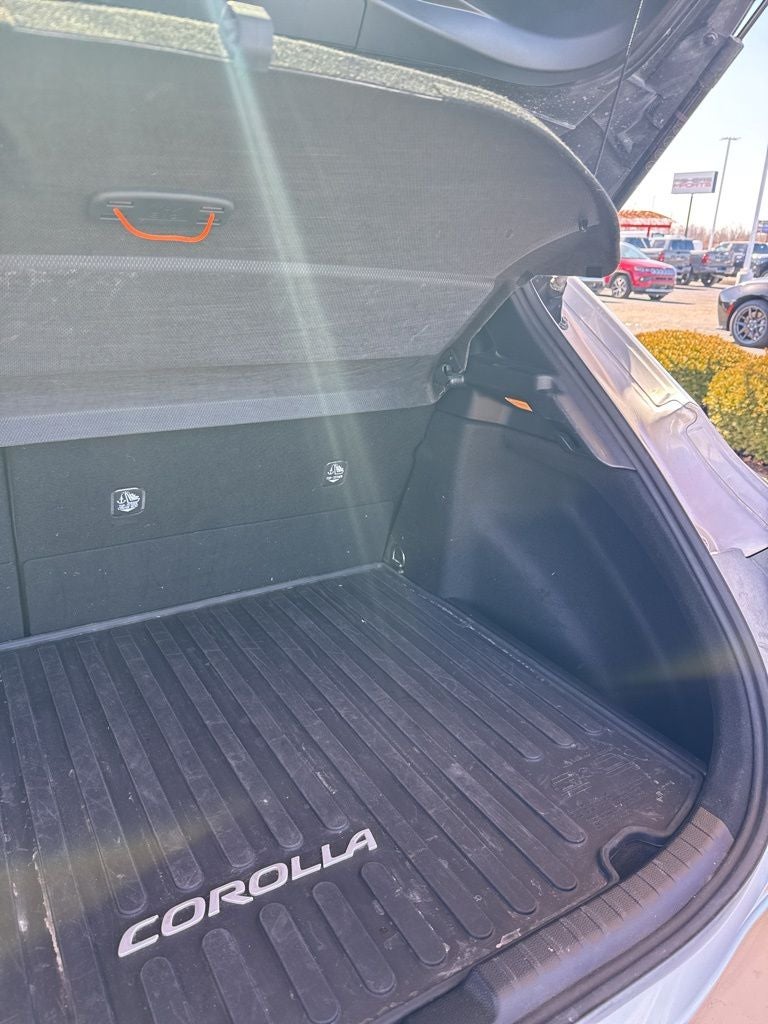 2022 Toyota Corolla Hatchback XSE