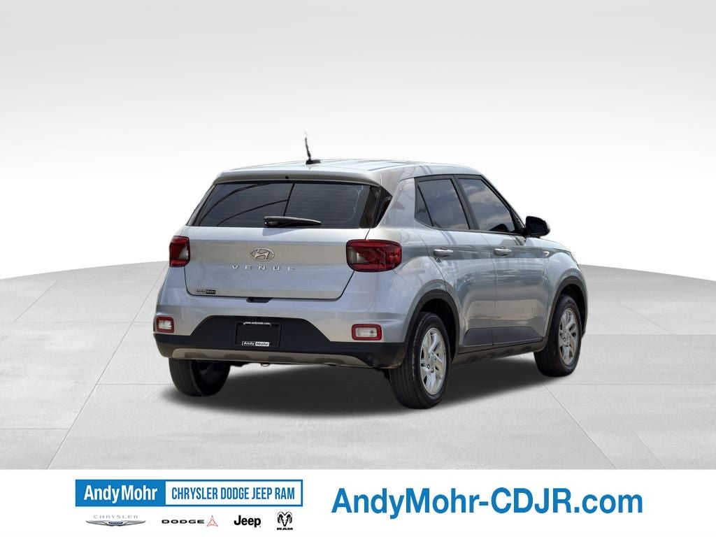2023 Hyundai Venue SE