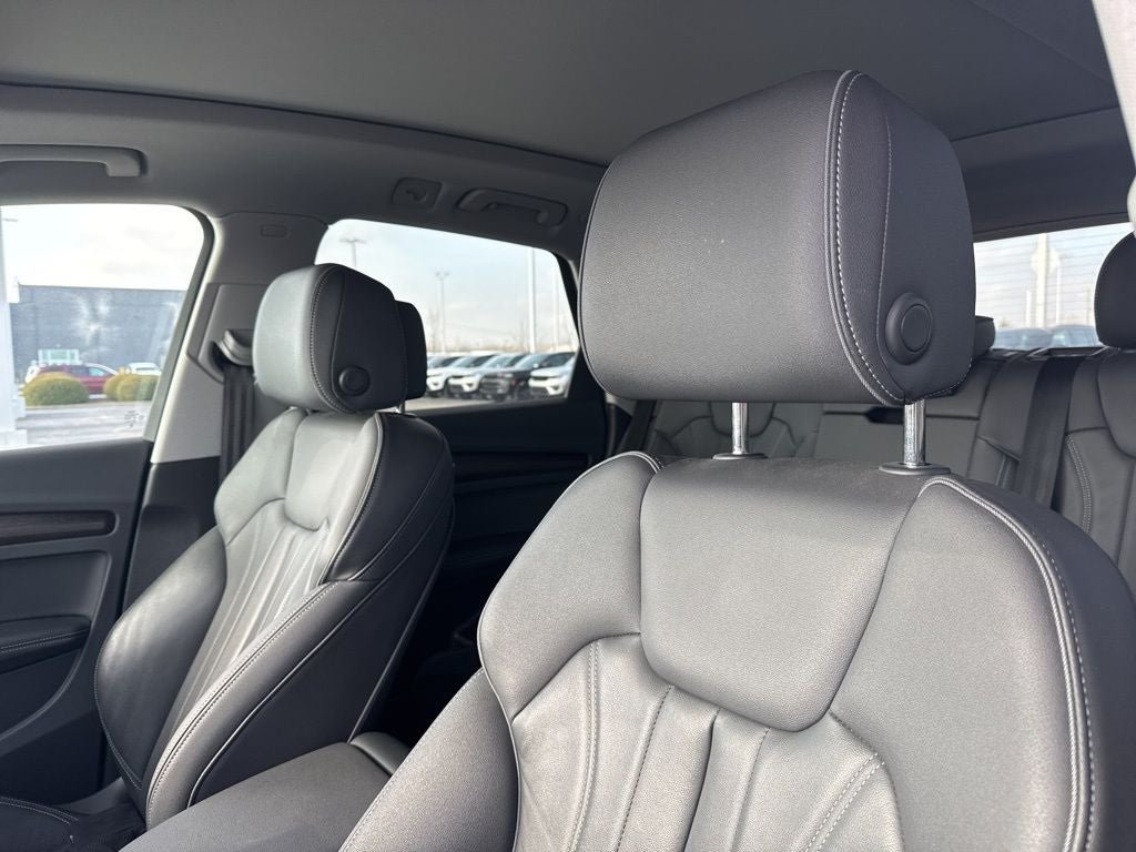 2024 Audi Q5 45 S line Premium quattro