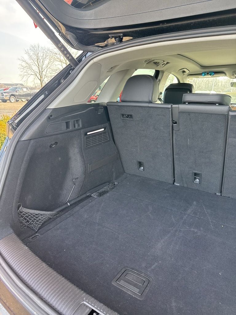 2024 Audi Q5 45 S line Premium quattro