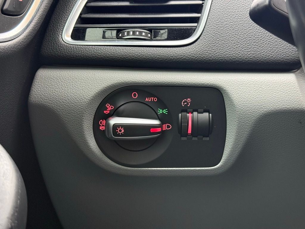 2016 Audi Q3 2.0T Prestige quattro