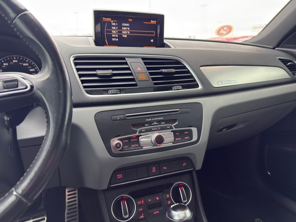 2016 Audi Q3 2.0T Prestige quattro