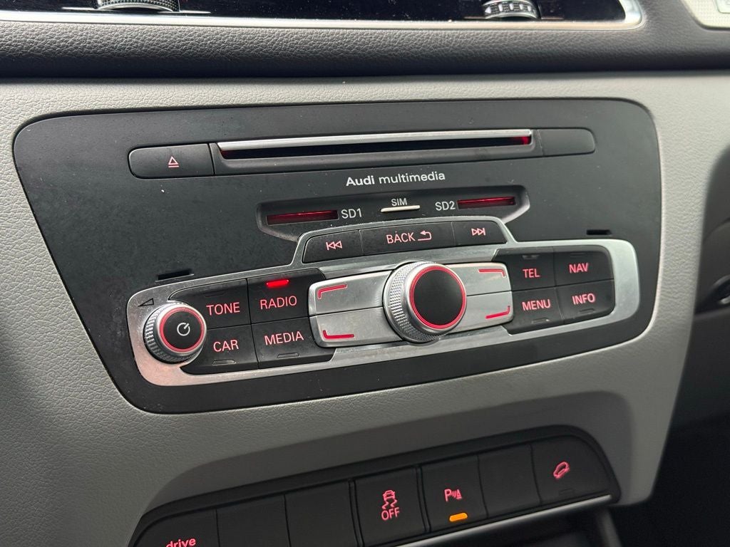 2016 Audi Q3 2.0T Prestige quattro