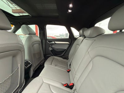 2016 Audi Q3 2.0T Prestige quattro