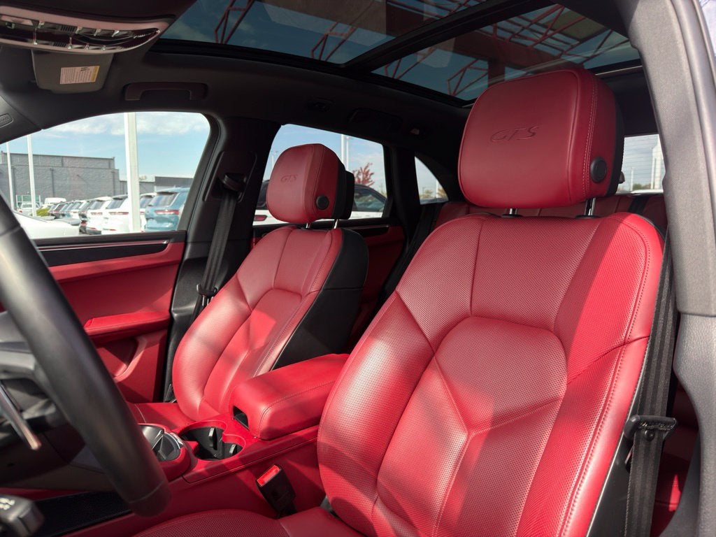 2022 Porsche Macan GTS