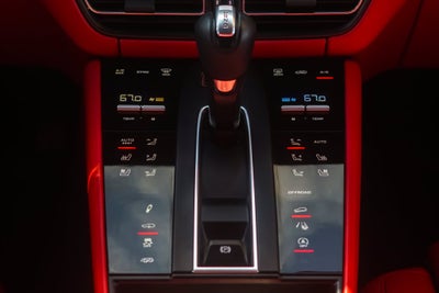 2022 Porsche Macan GTS