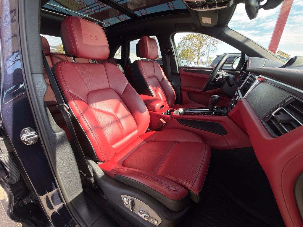 2022 Porsche Macan GTS