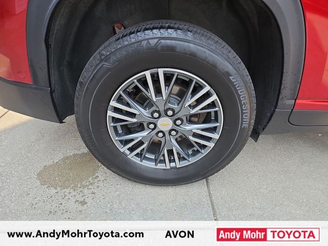 2024 Chevrolet Traverse LT