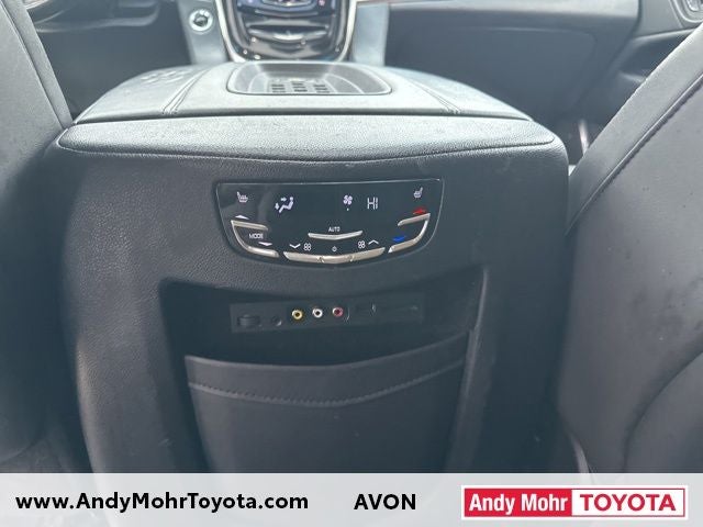 2016 Cadillac Escalade Luxury