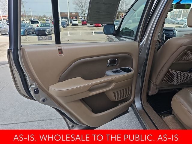 2006 Honda Pilot EX-L with Rear Entertainment