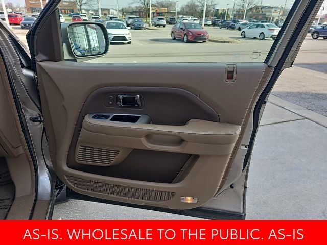 2006 Honda Pilot EX-L with Rear Entertainment