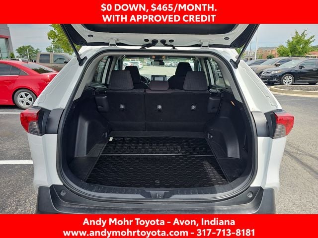 2020 Toyota RAV4 LE