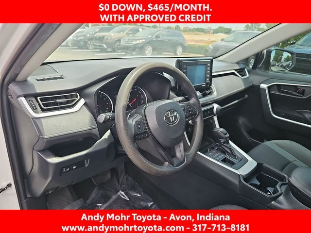 2020 Toyota RAV4 LE