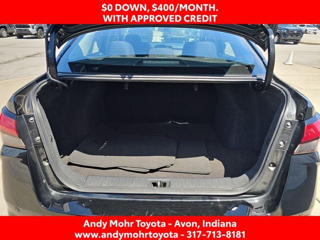2025 Nissan Versa 1.6 SR