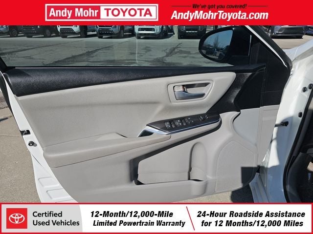 2017 Toyota Camry Hybrid LE