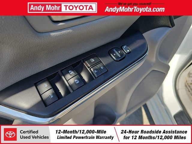 2017 Toyota Camry Hybrid LE