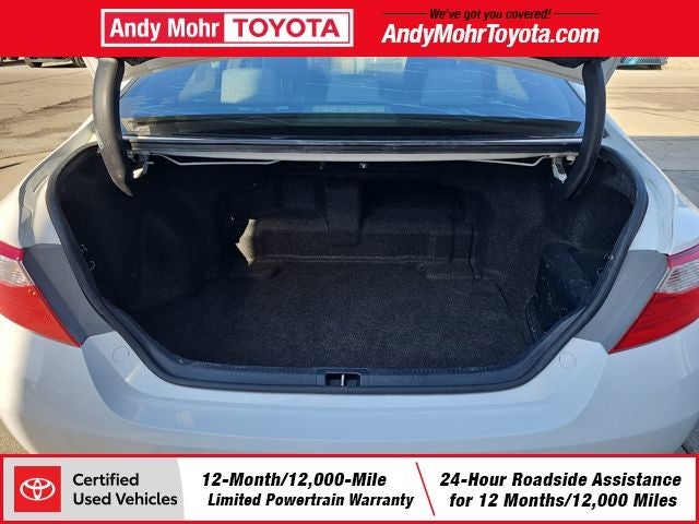 2017 Toyota Camry Hybrid LE