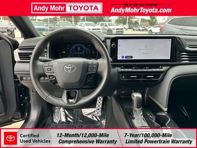 2025 Toyota Camry SE