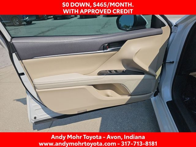 2020 Toyota Camry Hybrid XLE
