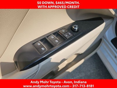 2020 Toyota Camry Hybrid XLE