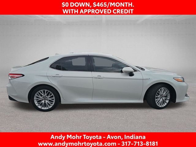 2020 Toyota Camry Hybrid XLE