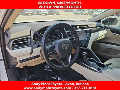 2020 Toyota Camry Hybrid XLE