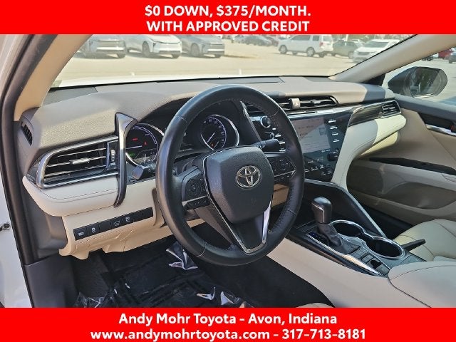 2020 Toyota Camry Hybrid XLE