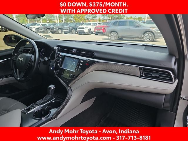 2020 Toyota Camry Hybrid SE