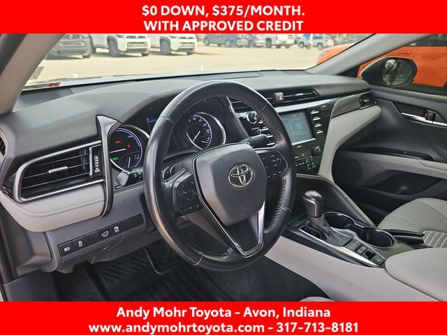 2020 Toyota Camry Hybrid SE
