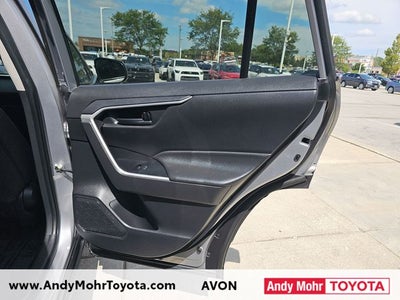 2022 Toyota RAV4 Hybrid LE
