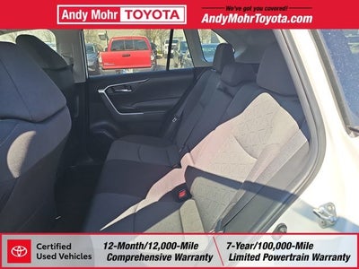 2022 Toyota RAV4 Hybrid XLE