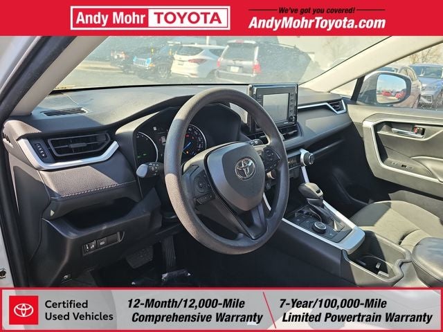 2022 Toyota RAV4 Hybrid XLE