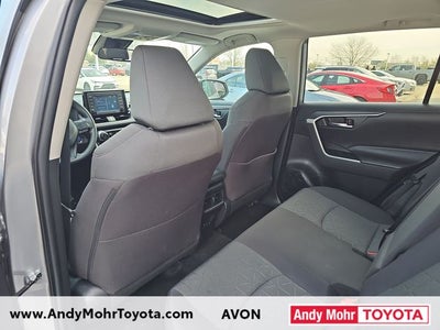 2022 Toyota RAV4 Hybrid XLE