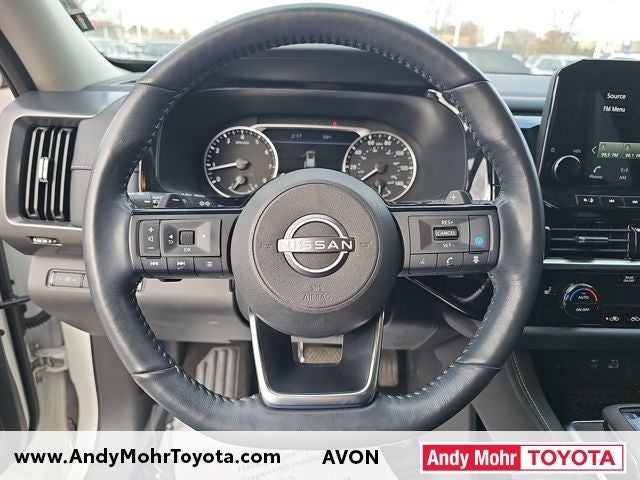 2023 Nissan Pathfinder SL