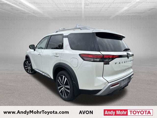 2024 Nissan Pathfinder Platinum