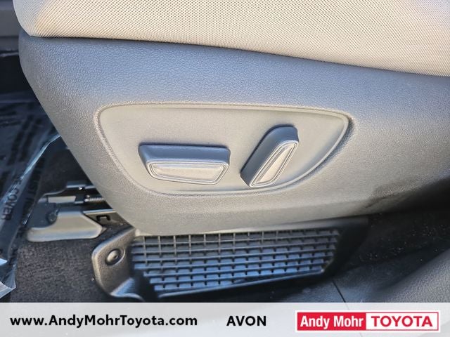 2021 Toyota Sienna LE 8 Passenger