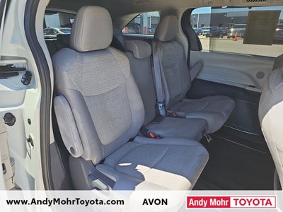 2021 Toyota Sienna LE 8 Passenger