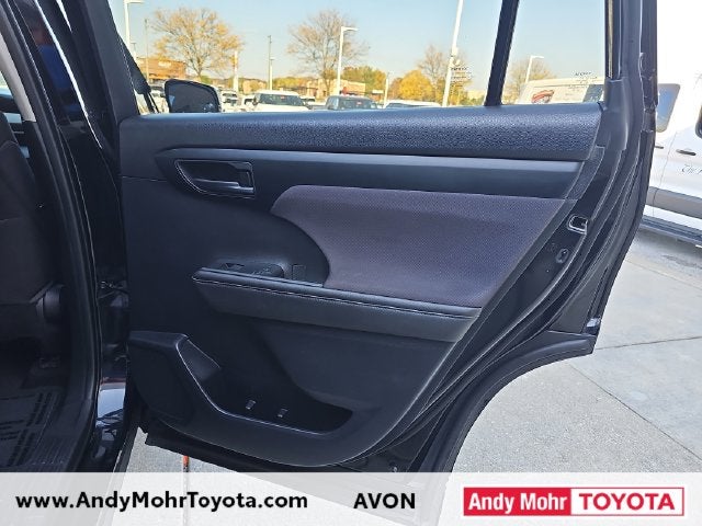 2020 Toyota Highlander L