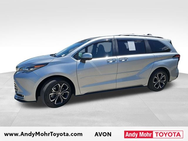 2025 Toyota Sienna Platinum 7 Passenger